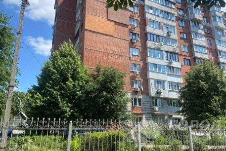 Продам 3-х кімнатну квартиру, Холодная Гора, Холодная Гора метро, Код: 807126/2