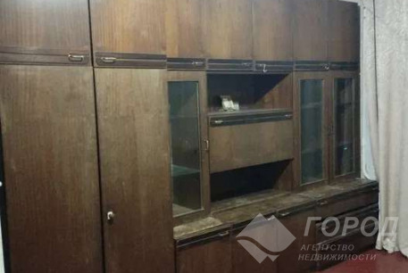 Сдам гостинку, Одесская, Кинотеатр "Салют", Код: 807132/2