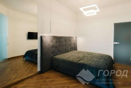 Сдам 2-х кімнатну квартиру, Центр, Университет метро, Код: 807152/1