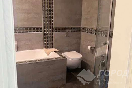 Продам 2-х кімнатну квартиру, Центр, Код: 807156/1