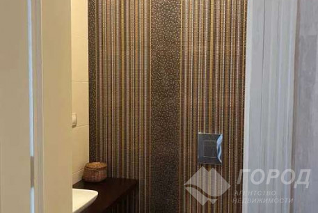 Продам 2-х кімнатну квартиру, Центр, Код: 807156/1