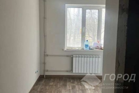 Продам 1-кімнатну квартиру, Рогань, Роганский ж/м, Код: 807180/1