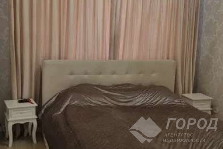 Продам 3-х кімнатну квартиру, Новые дома, Маршала Жукова метро (Дворец спорта), Код: 807200/1