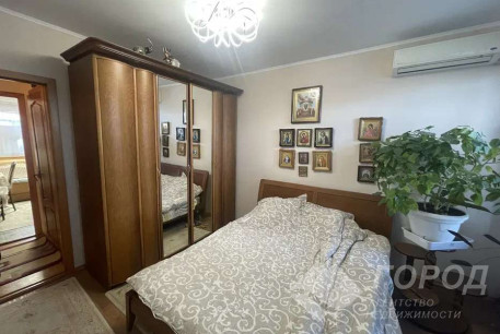 Продам 3-х кімнатну квартиру, Одесская, Код: 807237/1