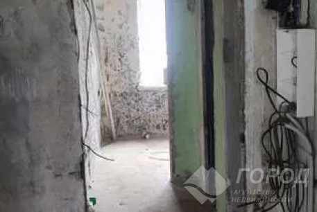 Продам 2-х кімнатну квартиру, Рогань, Код: 807256/1