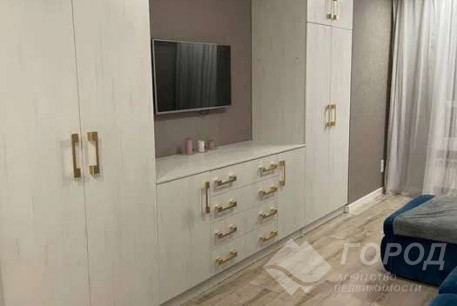 Продам 1-кімнатну квартиру, ХТЗ, ХТЗ метро, Код: 807275/1