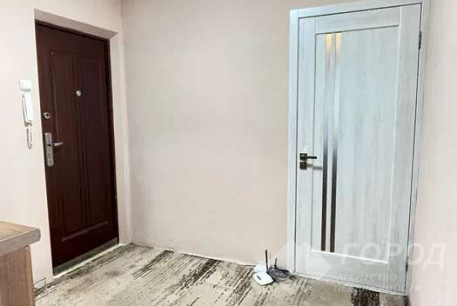 Продам 3-х кімнатну квартиру, Дергачевский р-н, Солоницевка пгт., Код: 807280/1