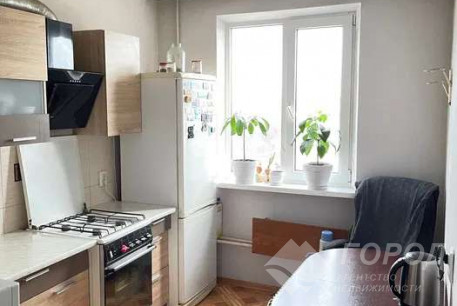 Продам 3-х кімнатну квартиру, Дергачевский р-н, Солоницевка пгт., Код: 807280/1