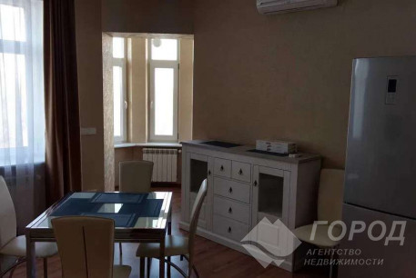 Сдам 2-х кімнатну квартиру, Центр, Университет метро, Код: 807317/1