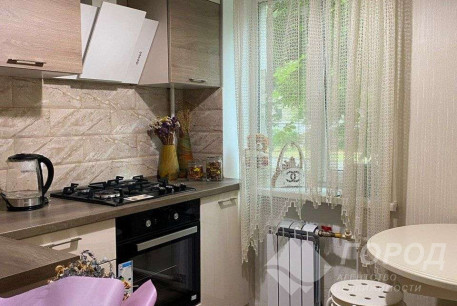 Продам 1-кімнатну квартиру, Новые дома, Армейская метро (Советской Армии), Код: 807330/1
