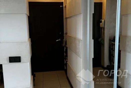 Продам 3-х кімнатну квартиру, ХТЗ, Код: 807382/1