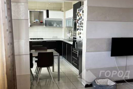 Продам 3-х кімнатну квартиру, ХТЗ, Код: 807382/1