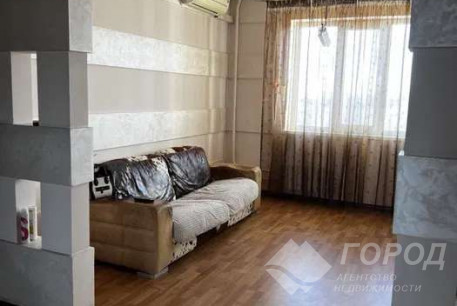 Продам 3-х кімнатну квартиру, ХТЗ, Код: 807382/1