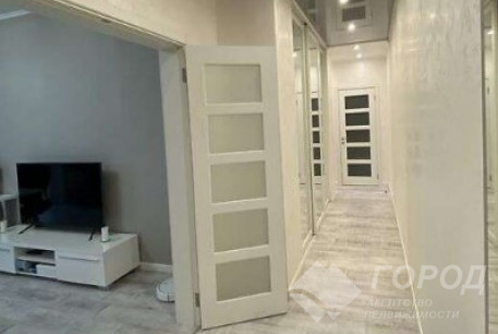 Продам 2-х кімнатну квартиру, Гагарина проспект, Код: 807395/1