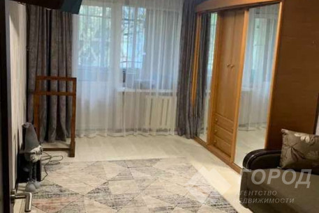 Продам 3-х кімнатну квартиру, ХТЗ, Код: 807408/1