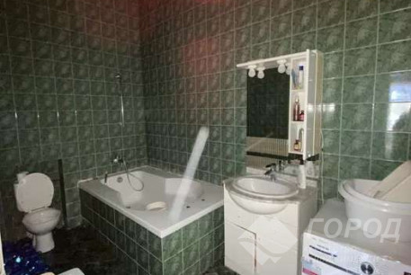 Продам 4-х кімнатну квартиру, Центр, Исторический Музей метро, Код: 807409/1