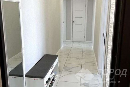 Продам 3-х кімнатну квартиру, Рогань, Горизонт, Код: 807410/1