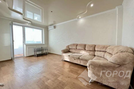 Продам 3-х кімнатну квартиру, Салтовка, Медкомплекс, Код: 807417/1