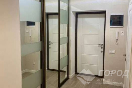 Продам 3-х кімнатну квартиру в новобудові, ХТЗ, ХТЗ метро, Код: 807423/1