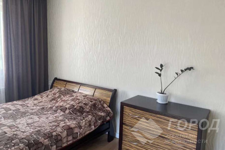 Продам 3-х кімнатну квартиру в новобудові, ХТЗ, ХТЗ метро, Код: 807423/1