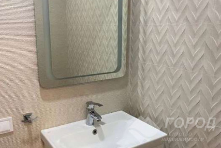 Продам 3-х кімнатну квартиру в новобудові, ХТЗ, ХТЗ метро, Код: 807423/1