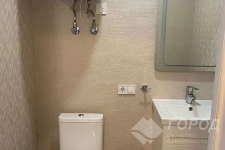 Продам 3-х кімнатну квартиру в новобудові, ХТЗ, ХТЗ метро, Код: 807423/1