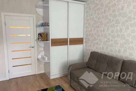 Продам 3-х кімнатну квартиру в новобудові, ХТЗ, ХТЗ метро, Код: 807423/1