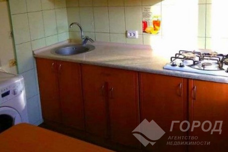 Продам 1-кімнатну квартиру, Новые дома, Маршала Жукова метро (Дворец спорта), Код: 807551/3