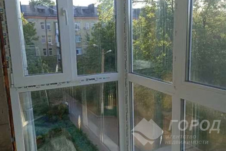 Продам 3-х кімнатну квартиру, Рогань, Код: 807570/1