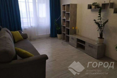 Продам 3-х кімнатну квартиру, ХТЗ, Код: 807607/1