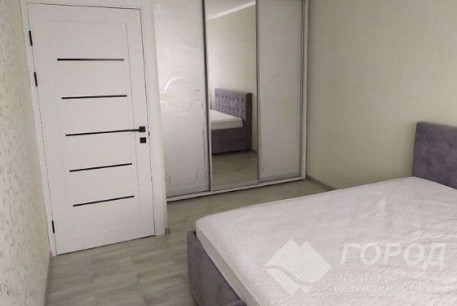 Продам 3-х кімнатну квартиру, ХТЗ, Код: 807607/1