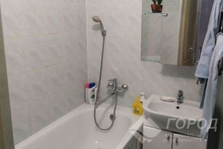 Продам 3-х кімнатну квартиру, ХТЗ, Код: 807607/1