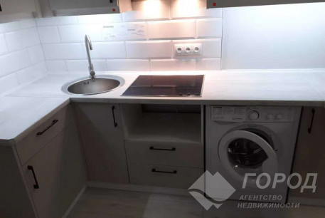 Сдам гостинку, Центральный рынок, Южный вокзал метро, Код: 807635/1