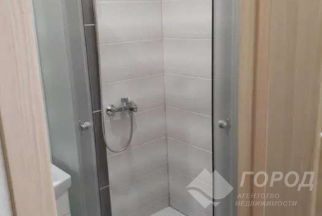 Сдам гостинку, Центральный рынок, Южный вокзал метро, Код: 807635/1