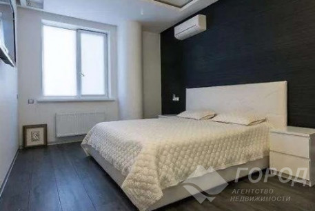 Продам 4-х кімнатну квартиру, Павлово поле, Ботанический сад метро, Код: 807662/1