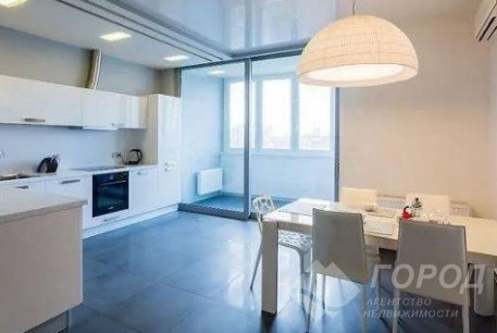 Продам 4-х кімнатну квартиру, Павлово поле, Ботанический сад метро, Код: 807662/1