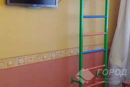 Продам 3-х кімнатну квартиру, Рогань, Роганский ж/м, Код: 807678/1