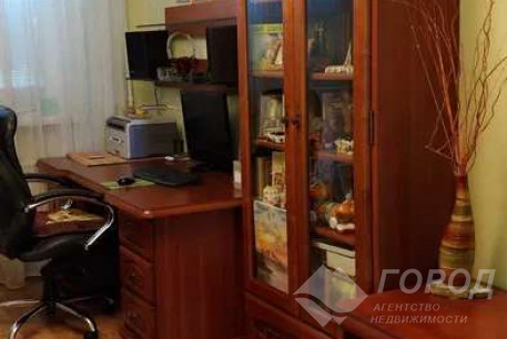 Продам 3-х кімнатну квартиру, Рогань, Роганский ж/м, Код: 807678/1