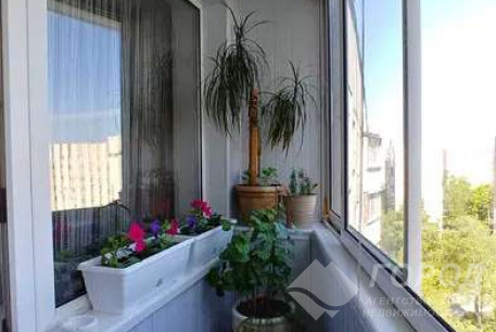 Продам 3-х кімнатну квартиру, Рогань, Роганский ж/м, Код: 807678/1