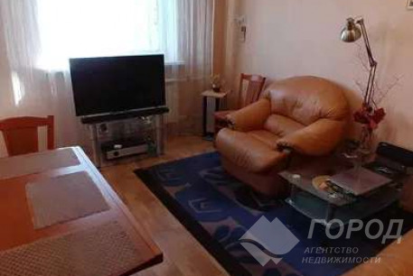 Продам 3-х кімнатну квартиру, Рогань, Роганский ж/м, Код: 807678/1