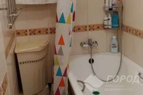 Продам 3-х кімнатну квартиру, Рогань, Роганский ж/м, Код: 807678/1