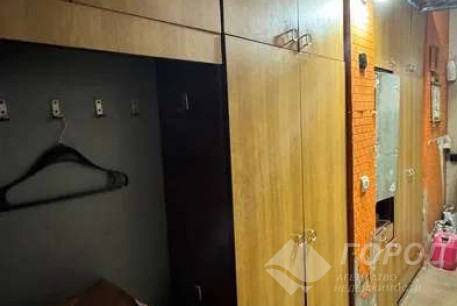 Продам 2-х кімнатну квартиру, Центральный рынок, Код: 807680/1