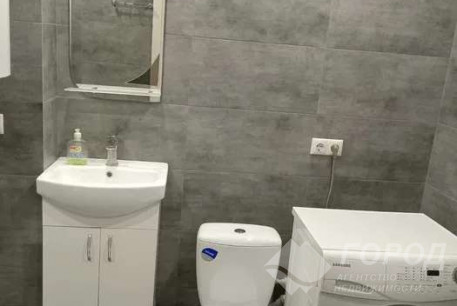 Сдам гостинку, Гагарина проспект, Защитников Украины метро (Площадь Восстания), Код: 807685/1