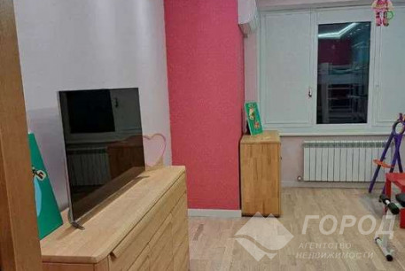 Продам 3-х кімнатну квартиру в новобудові, Центральный рынок, Южный вокзал метро, Код: 807693/1