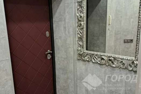 Продам 3-х кімнатну квартиру в новобудові, Центральный рынок, Южный вокзал метро, Код: 807693/1