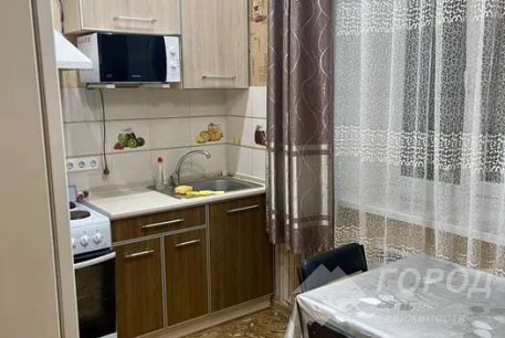 Продам 1-кімнатну квартиру, Гагарина проспект, Защитников Украины метро (Площадь Восстания), Код: 807699/1