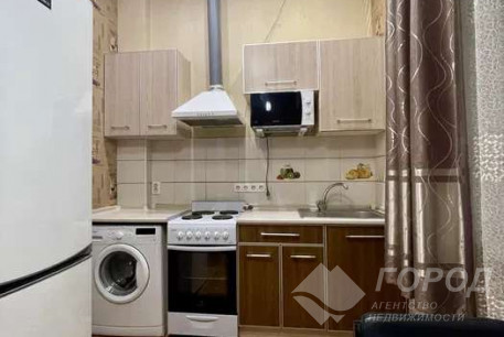 Продам 1-кімнатну квартиру, Гагарина проспект, Защитников Украины метро (Площадь Восстания), Код: 807699/1