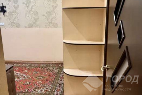 Продам 1-кімнатну квартиру, Гагарина проспект, Защитников Украины метро (Площадь Восстания), Код: 807699/1