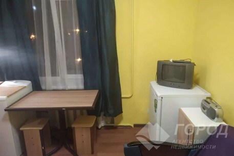 Сдам гостинку, Холодная Гора, Код: 807724/1