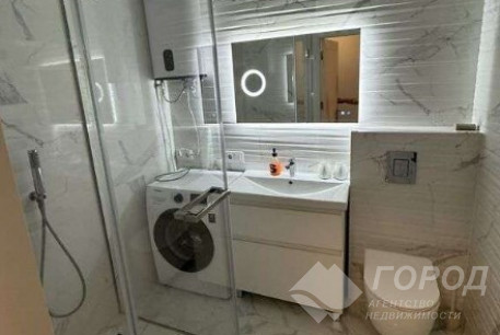 Продам 1-кімнатну квартиру, Гагарина проспект, Защитников Украины метро (Площадь Восстания), Код: 807734/1